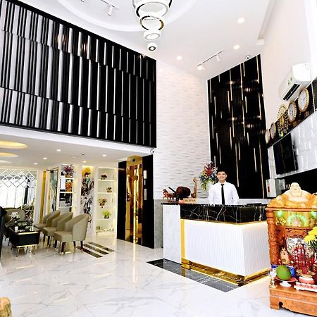 เท็น ดอลลาร์ โฮเต็ล Hotel ญาจาง ภายนอก รูปภาพ
